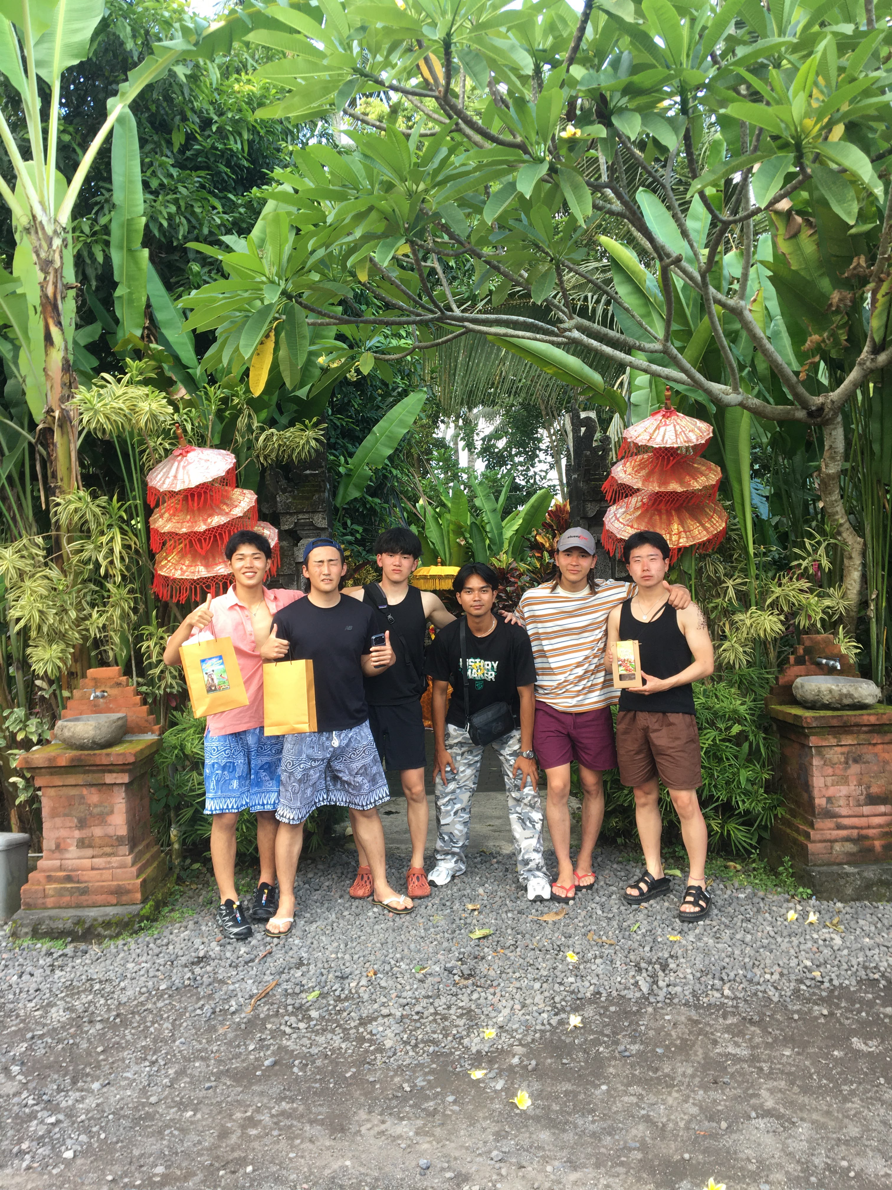 Happy Travelers 4
